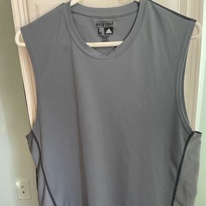 Adidas Large T-Shirt (Never Worn) - 100% Polyester